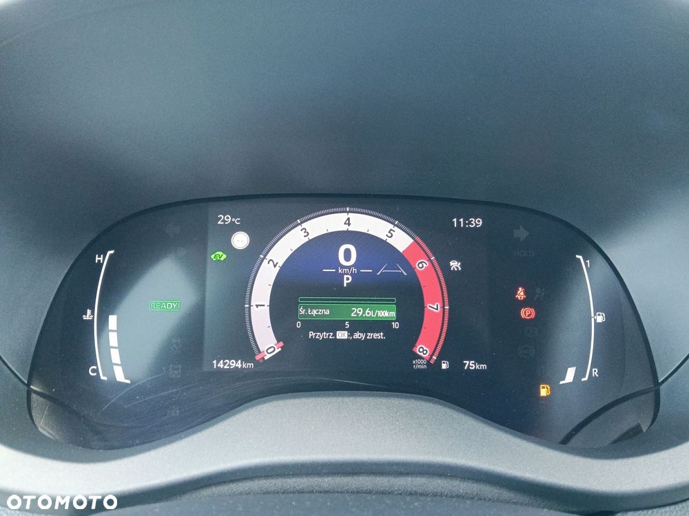 Toyota Yaris Hybrid 1.5 Style - 18