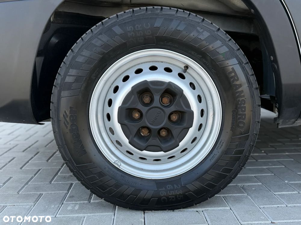 Iveco Daily 35S15 3.0 HPI 150KM / Autolaweta NOWY Najazd Aluminiowy / Wyciągarka + Poduszki Pneumatyczne / 2019 ROK PRODUKCJI / TYLKO 192.327KM PRZEBIEGU ! - 17