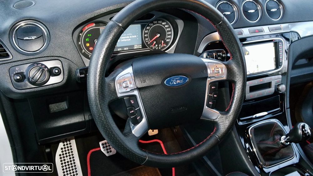 Ford S-Max 2.0 TDCi Titanium Busine.7L - 48