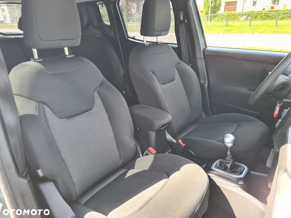 Jeep Renegade 1.6 E-TorQ Sport FWD - 19