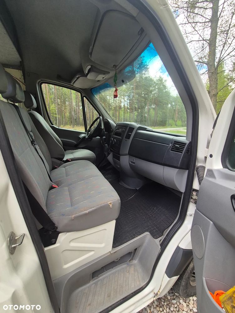 Volkswagen CRAFTER - 9