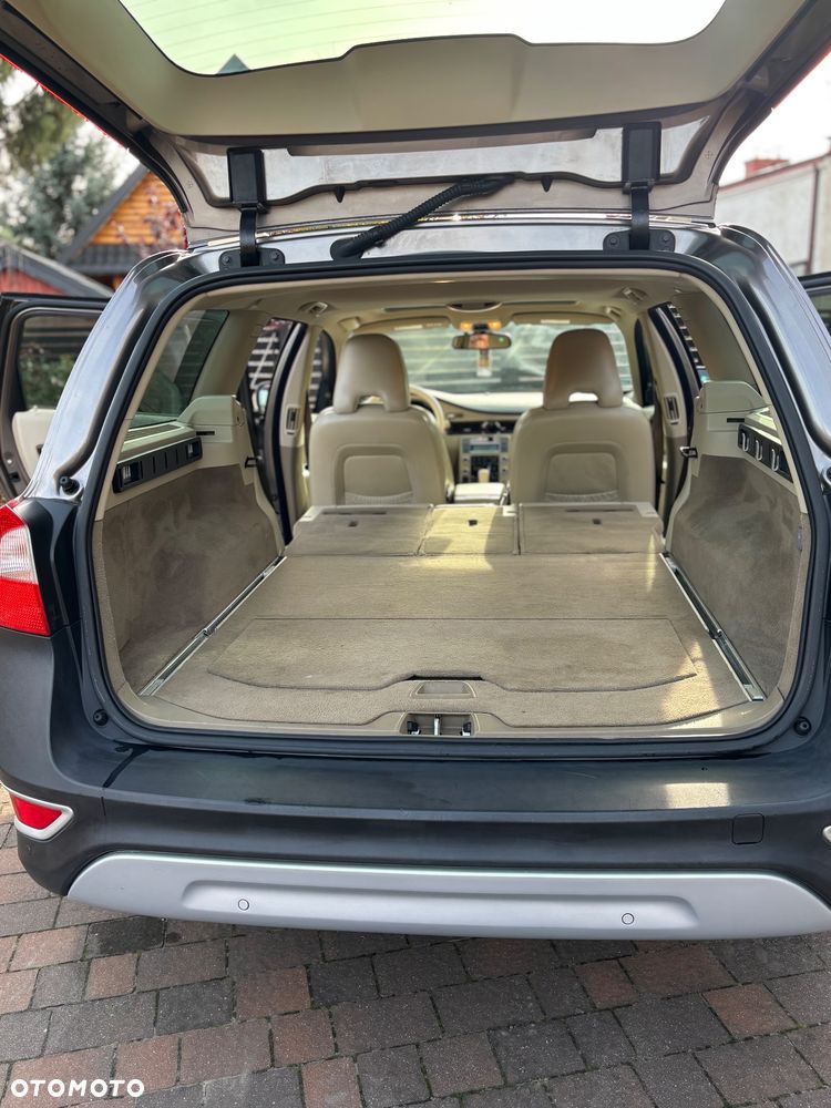 Volvo XC 70 3.2 AWD Summum - 10