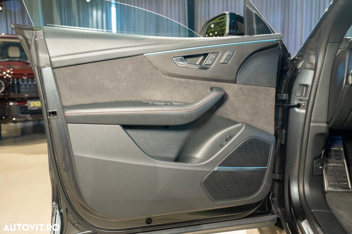 Audi RS Q8 - 13