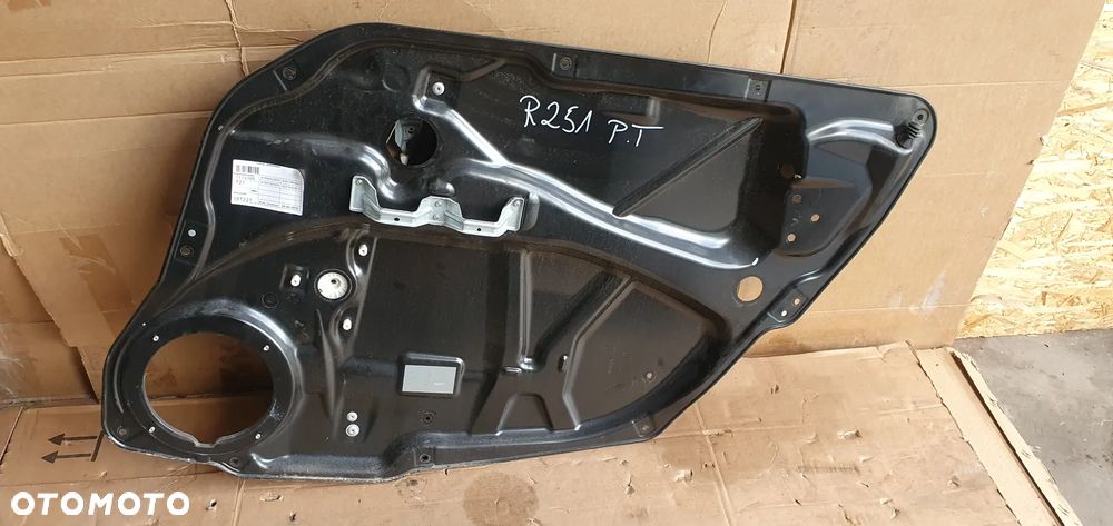 Mechanizm podnośnik szyby prawy tył Mercedes R-Klasa W251 Long - 1