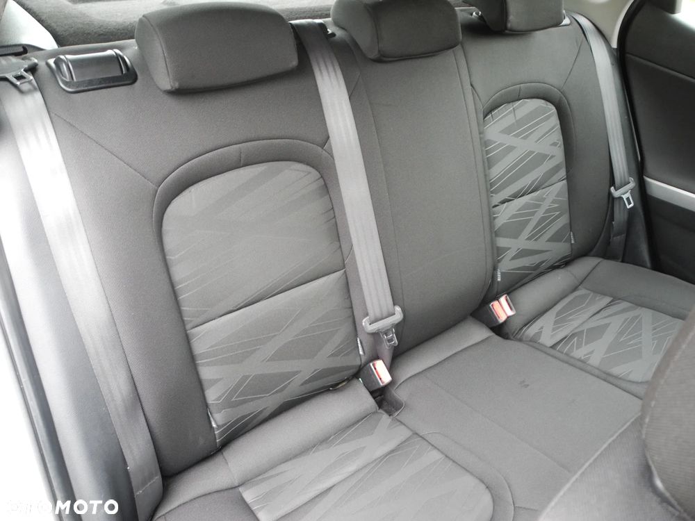 Kia Ceed - 18