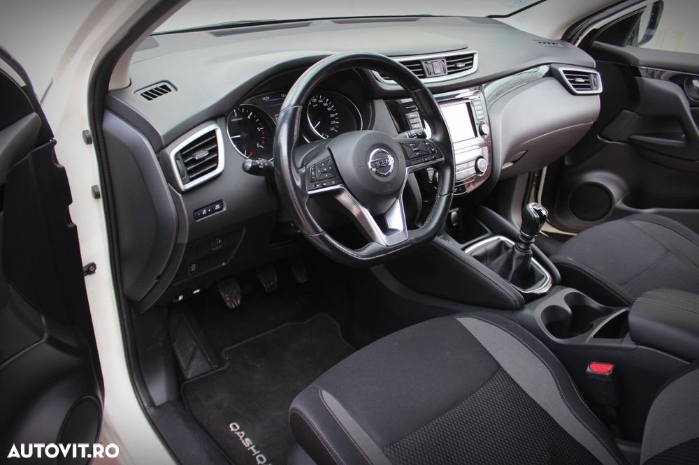 Nissan Qashqai 1.5 DCI N-CONNECTA - 8