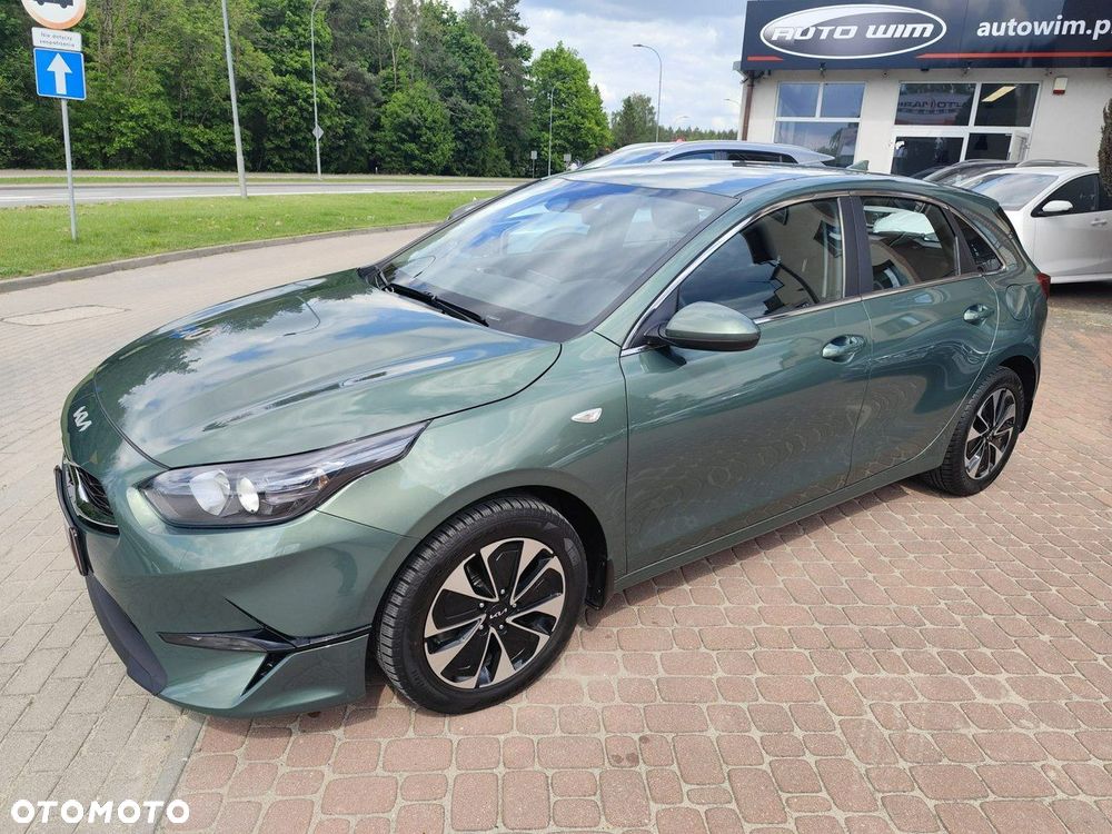 Kia Ceed - 9