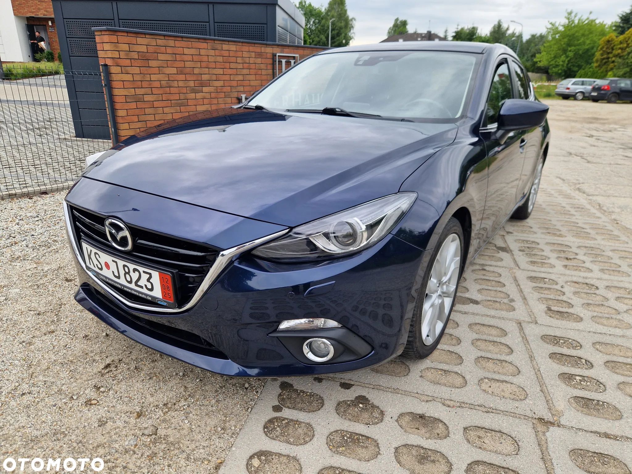 Mazda 3 e-SKYACTIV-G 150 M HYBRID EXCLUSIVE-LINE - 1