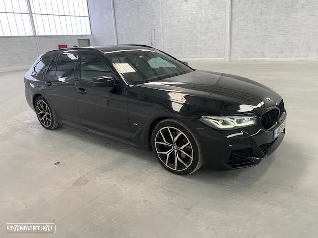 BMW 520 d Pack 50 anos M Auto - 3