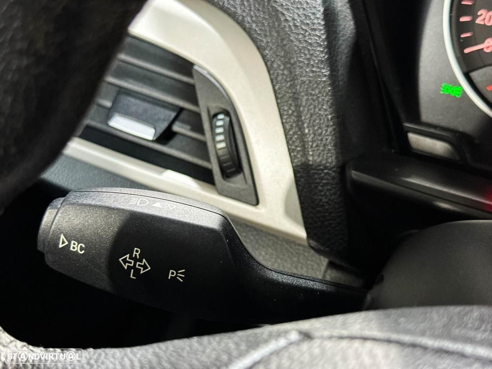 BMW 116 d EDynamics Line Sport - 42