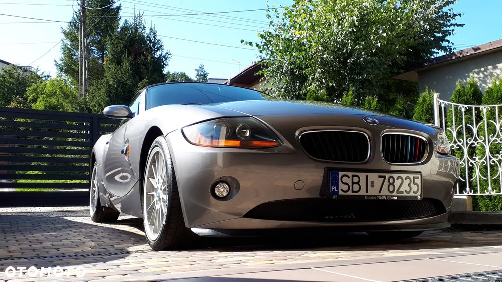 BMW Z4 2.2i - 11