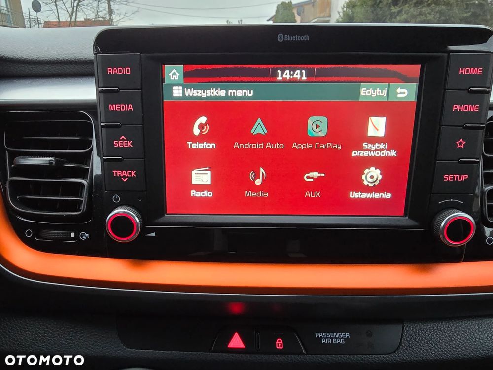 Kia Stonic 1.4 L - 24