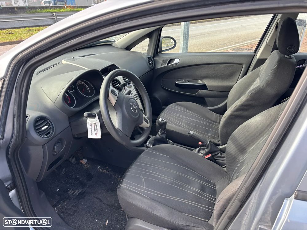 Opel Corsa 1.3 CDTI Enjoy EcoFLEX - 6