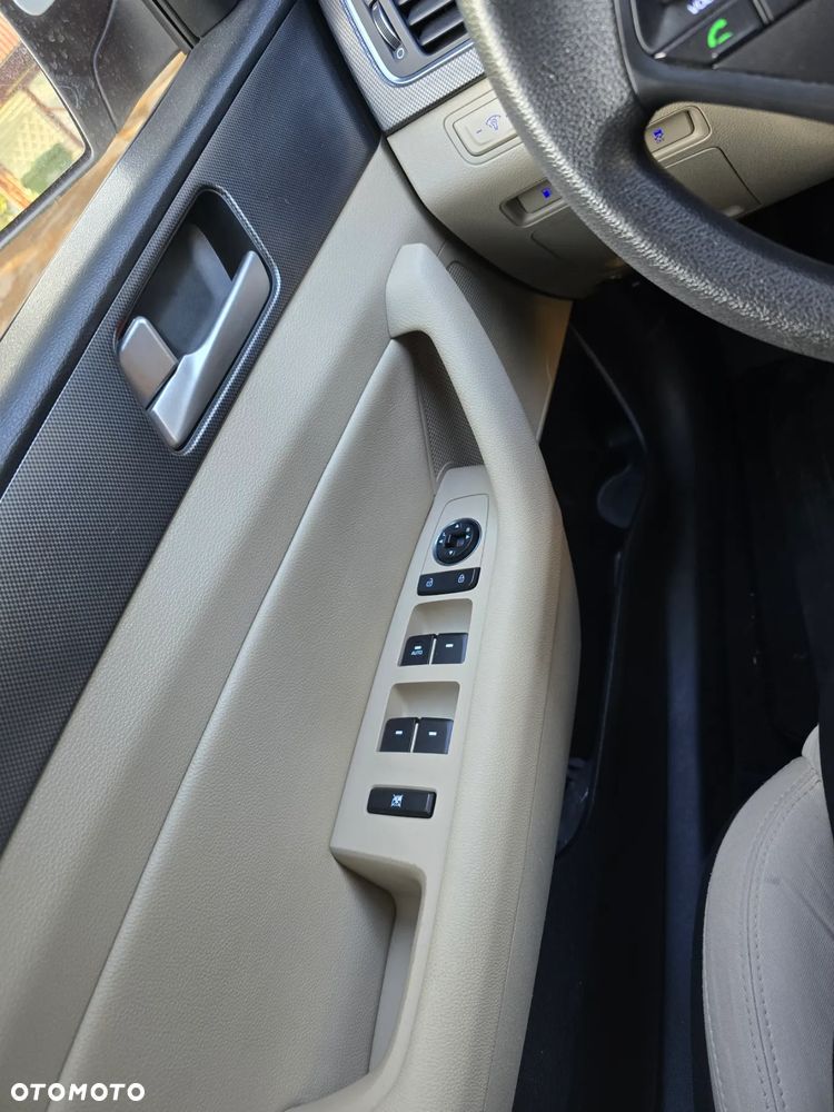 Hyundai Sonata 2.4 SE - 15