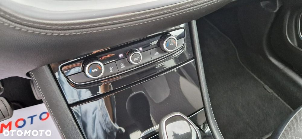 Opel Grandland X - 34