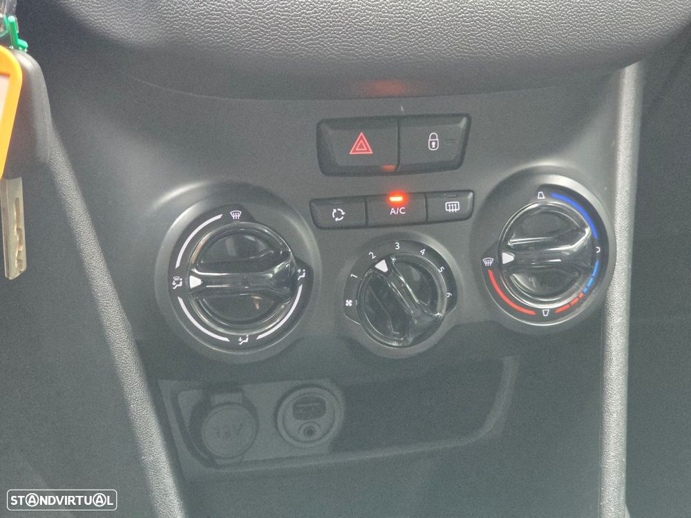 Peugeot 208 1.4 HDi Access - 9