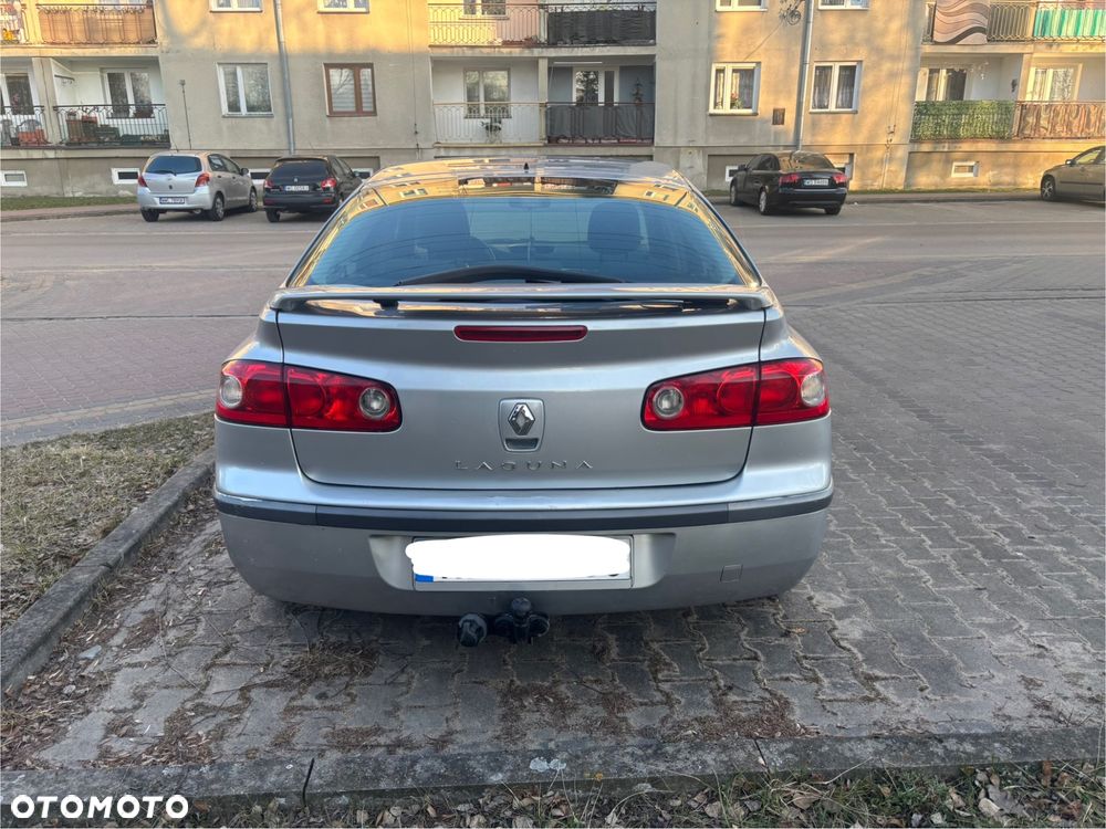 Renault Laguna - 8