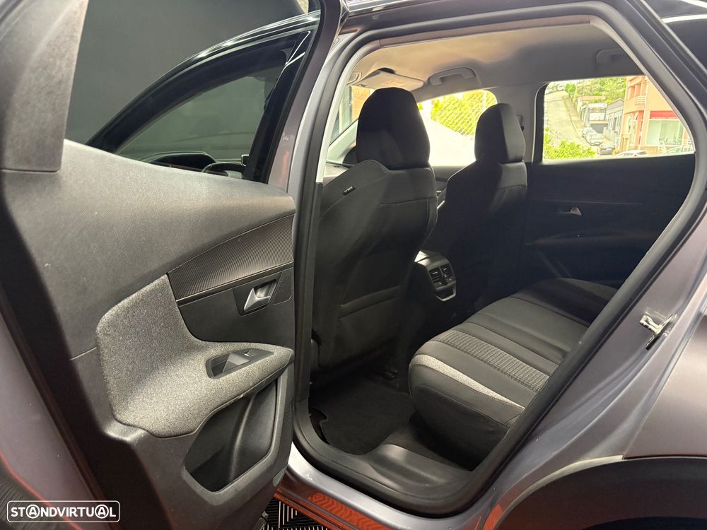 Peugeot 3008 PureTech 130 Stop & Start GPF EAT8 Active - 35