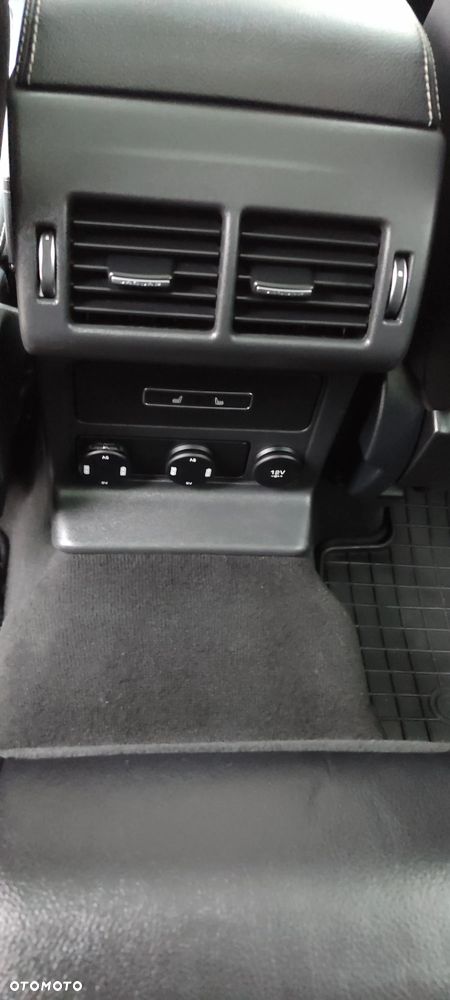 Jaguar F-Pace 2.0 i4D AWD R-Sport - 15