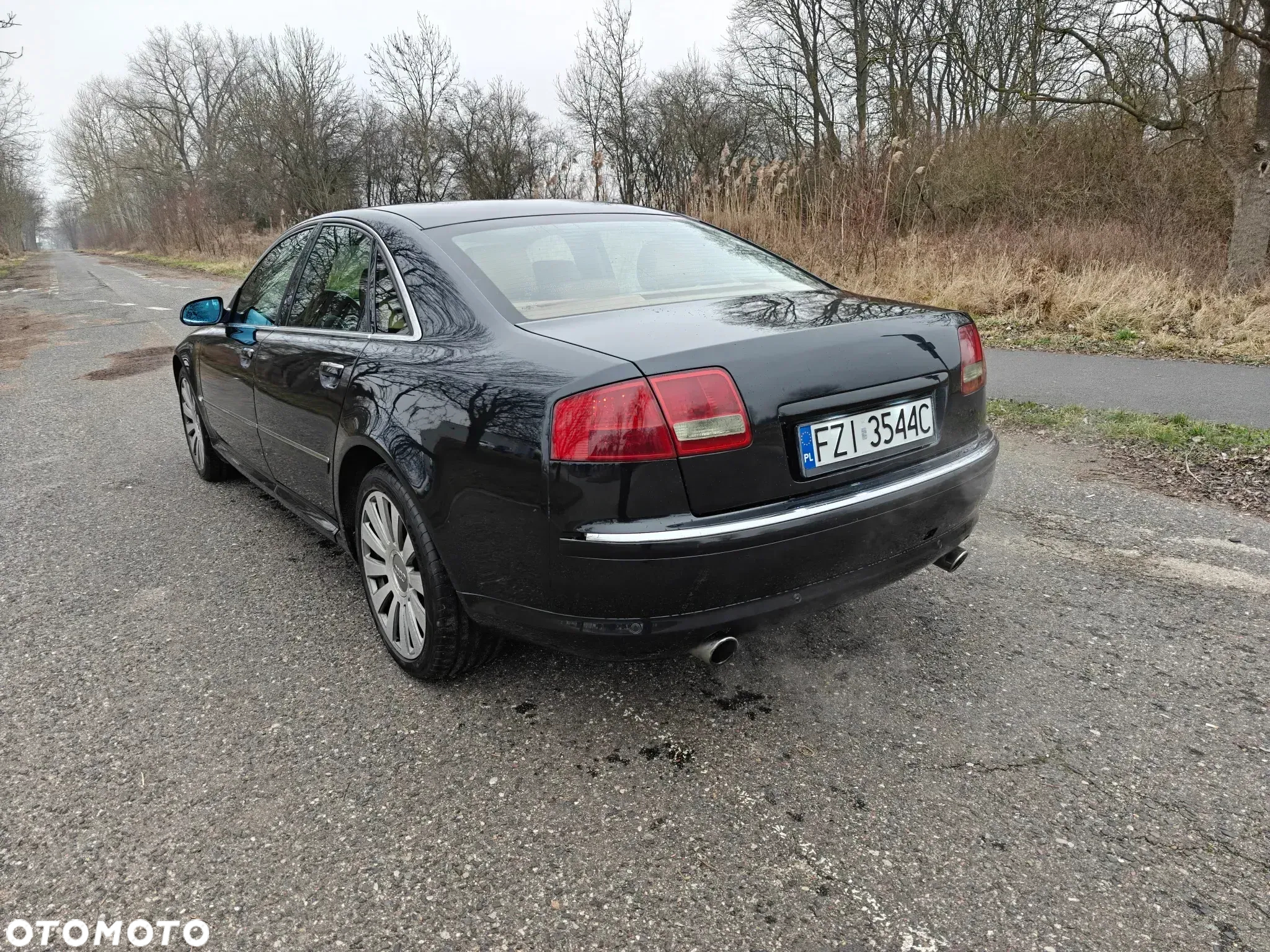 Audi A8 4.2 Quattro - 4