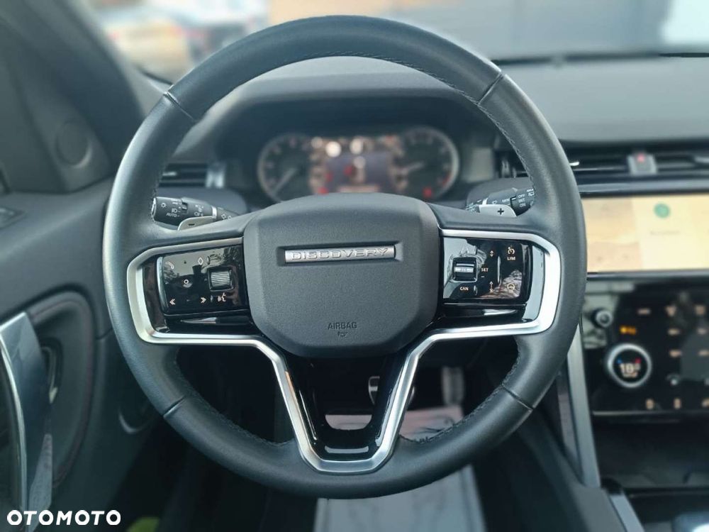 Land Rover Discovery Sport - 21