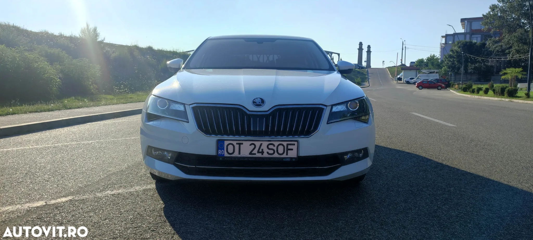 Skoda Superb 2.0 TDI Ambition - 12