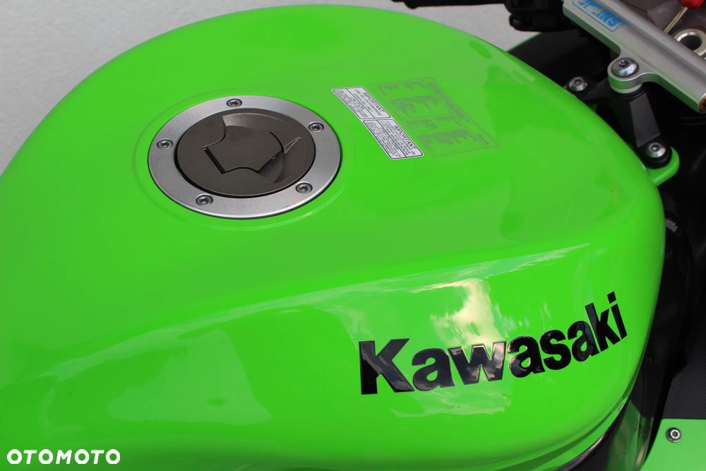 Kawasaki ZXR - 15