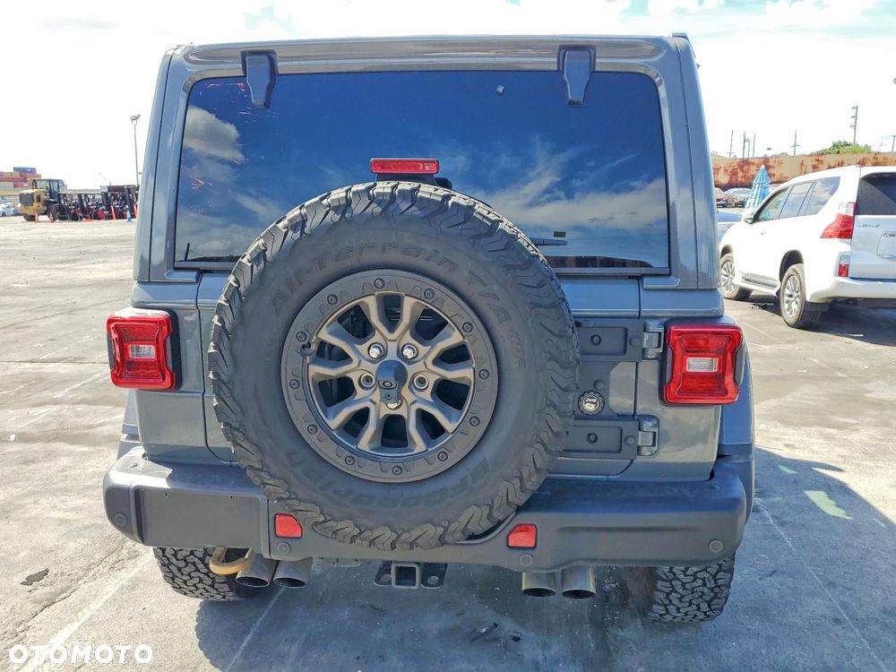 Jeep Wrangler - 6