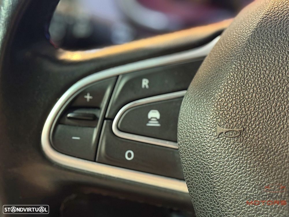 Renault Mégane Sport Tourer 1.5 dCi Dynamique S EDC - 22