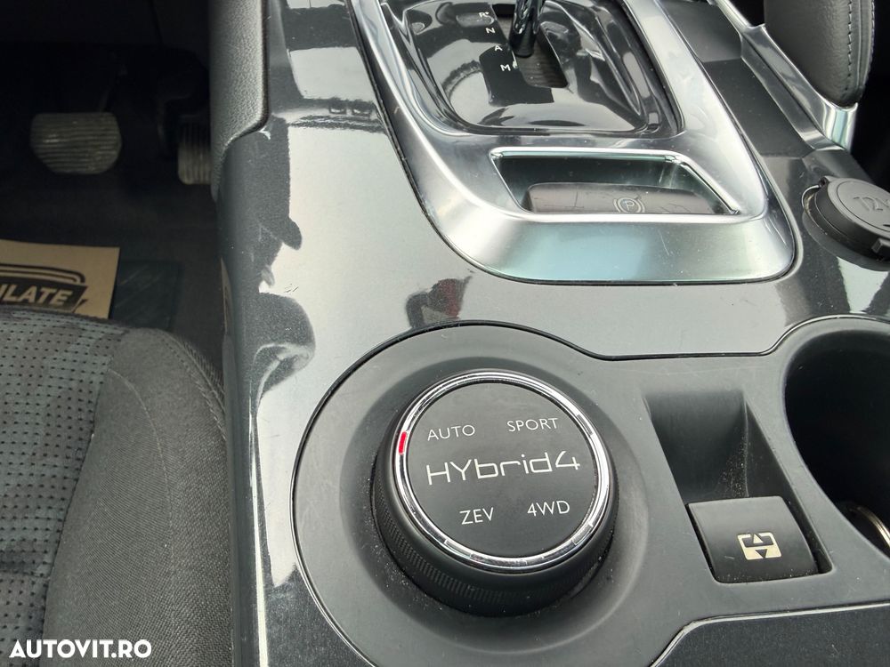 Peugeot 3008 HYbrid4 2.0 HDI FAP BMP - 12