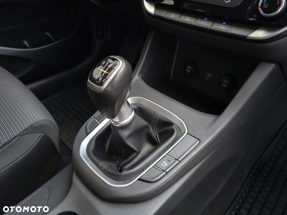 Hyundai i30 - 24