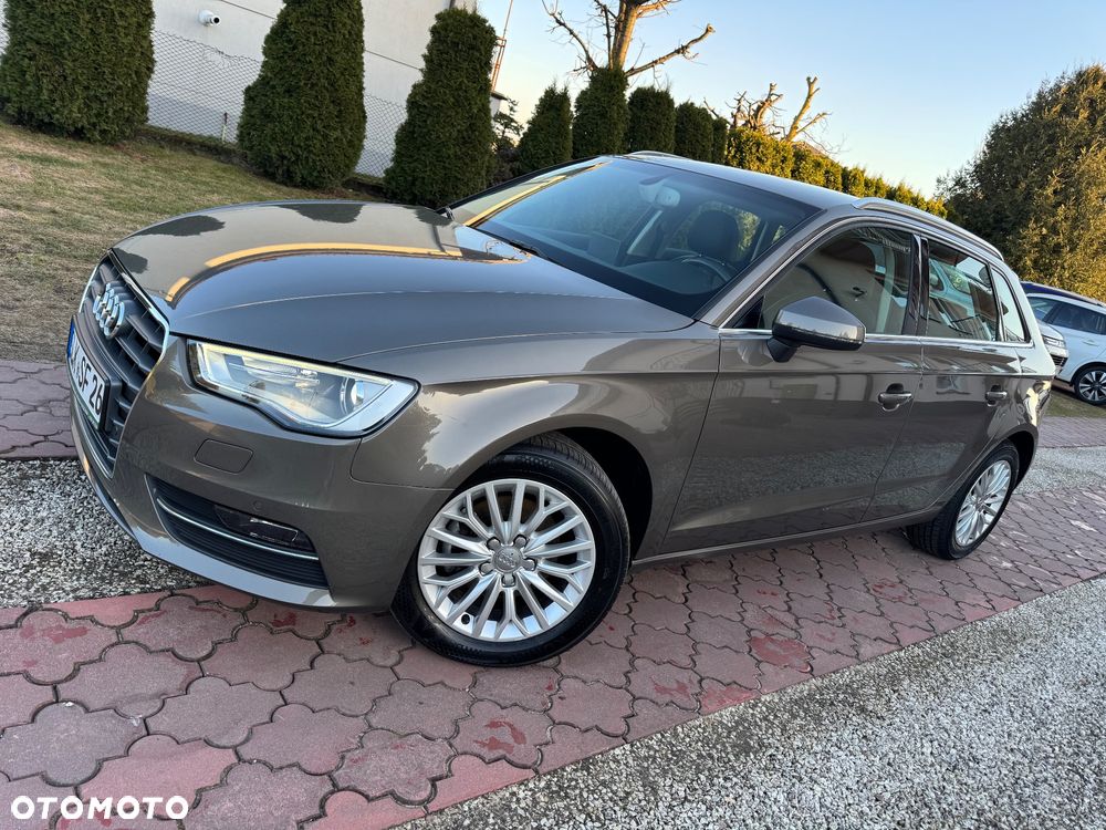 Audi A3 Sportback 1.6 TDI S tronic design - 1