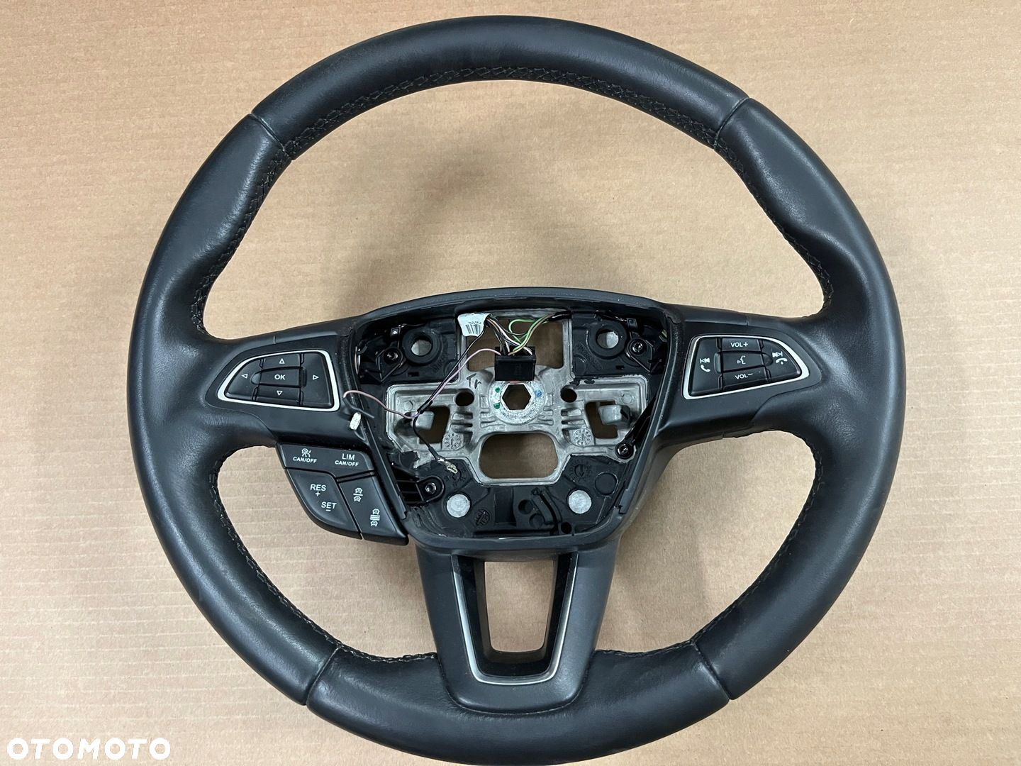 kierownica Ford Kuga II lift kierownica tempomat skórzana grzana igła - 10