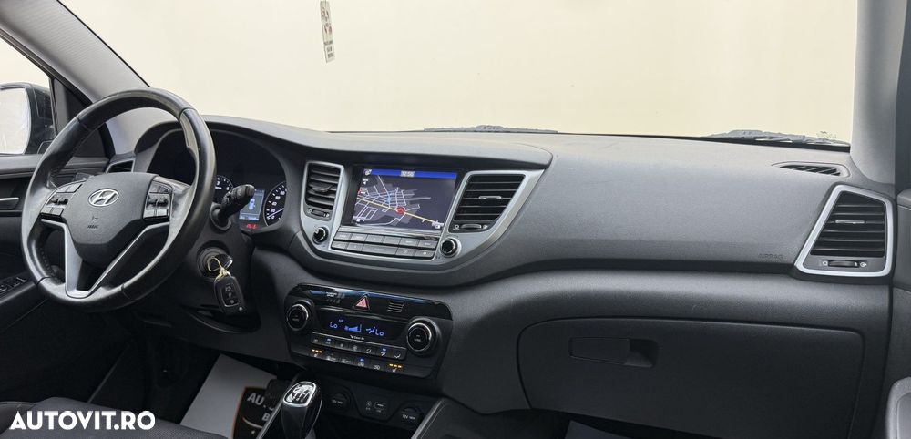 Hyundai Tucson - 13