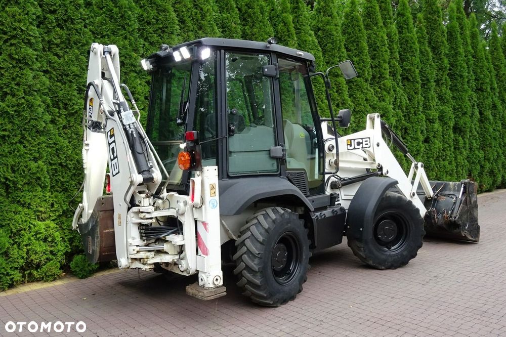 JCB 2CX 3CX - 12