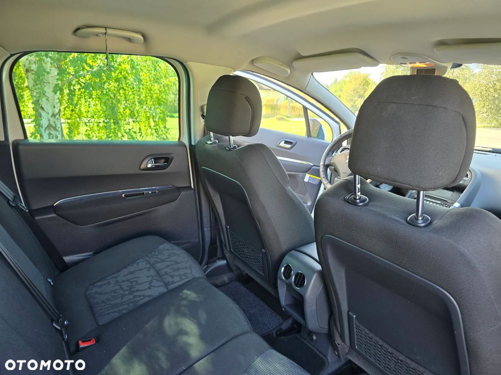Peugeot 3008 - 21