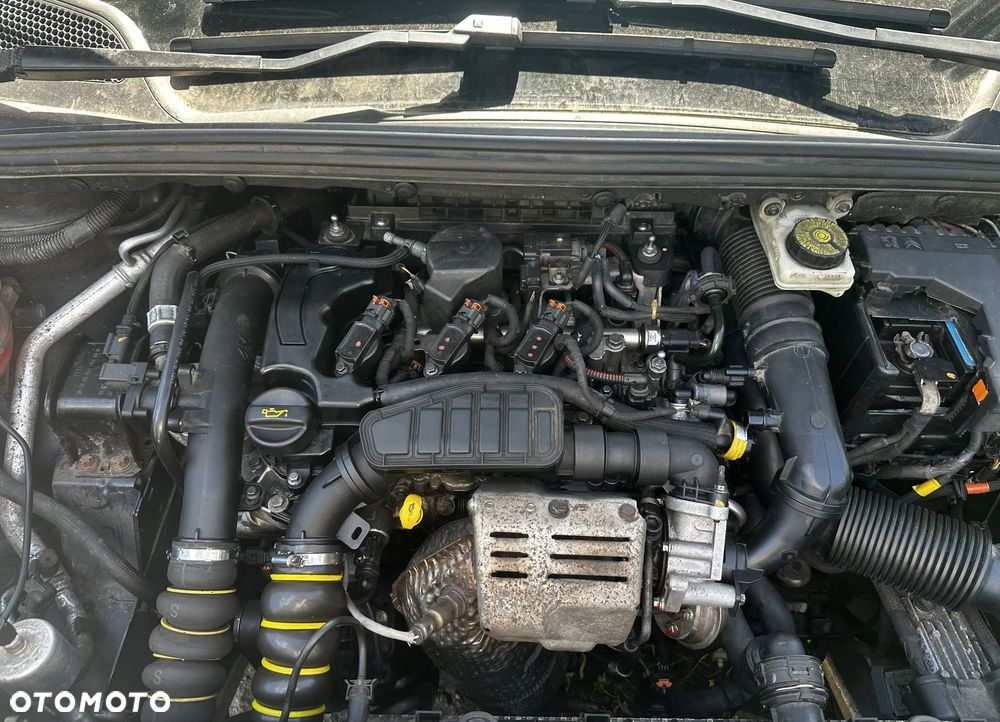 Citroën C4 1.2 e-THP Exclusive - 15