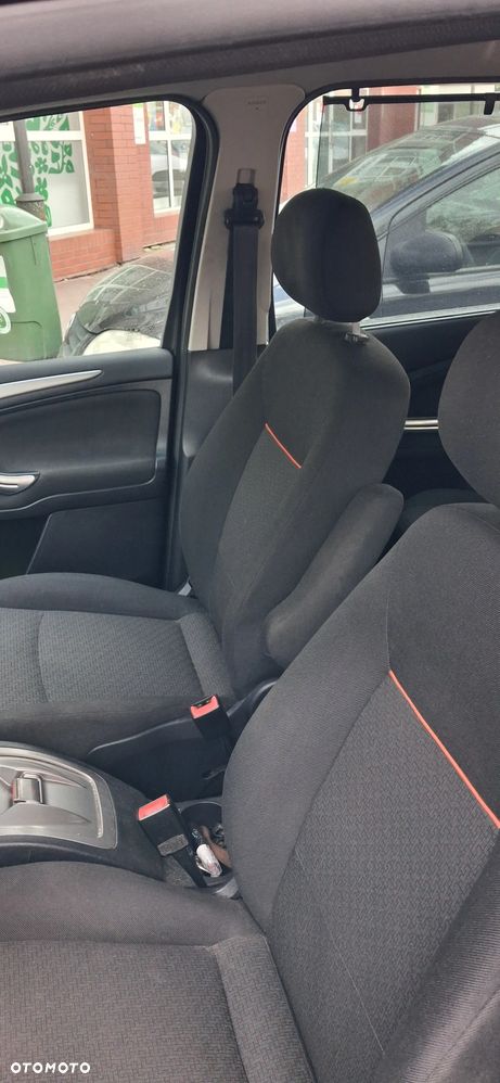 Ford Galaxy 2.0 TDCi Ambiente - 7