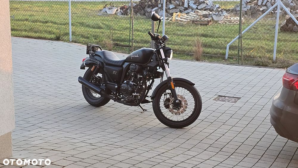 Junak M12 - 1