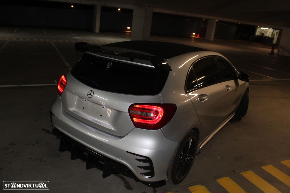 Mercedes-Benz A 160 d AMG Line - 2