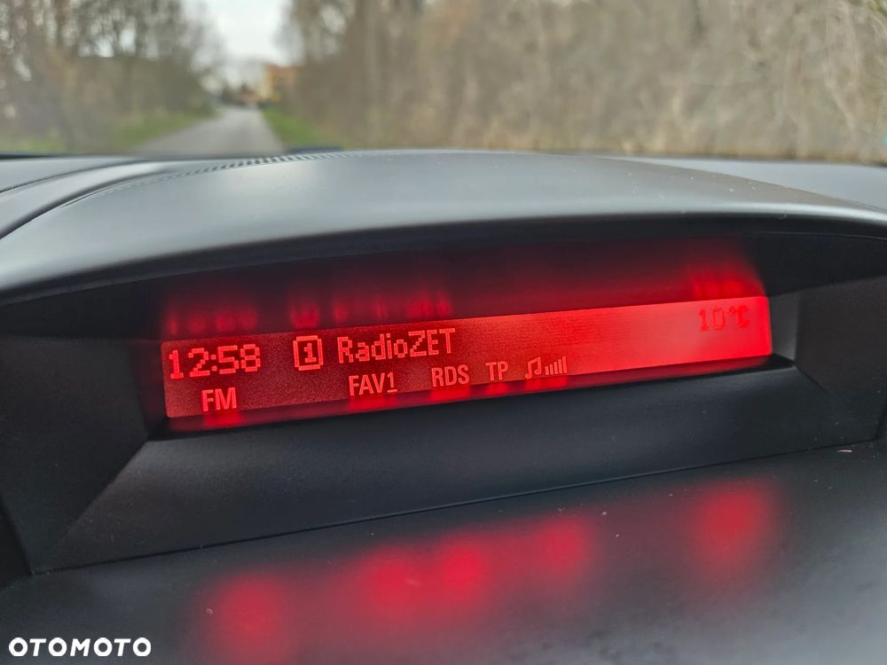 Opel Zafira Tourer 1.8 Active - 24