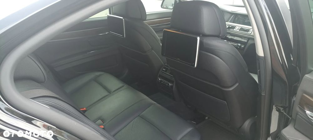 BMW Seria 7 730d - 21