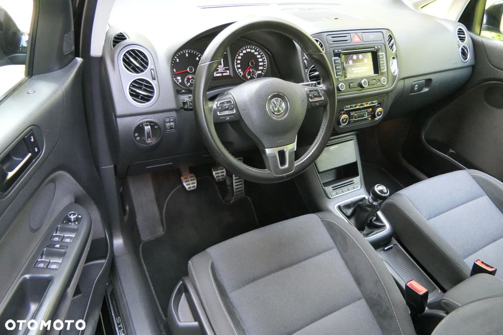 Volkswagen Golf Plus 1.6 TDI DPF Style - 20