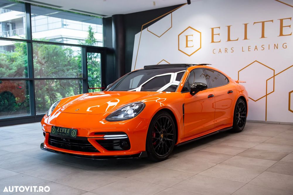 Porsche Panamera Turbo - 1