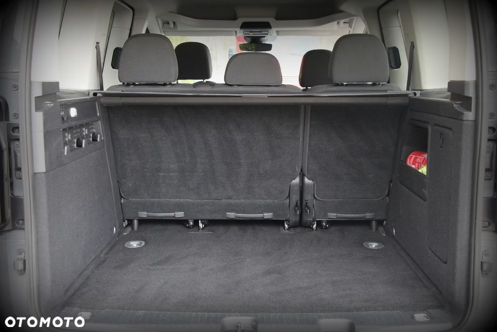 Ford Tourneo Connect 2.0 EcoBlue Titanium - 21