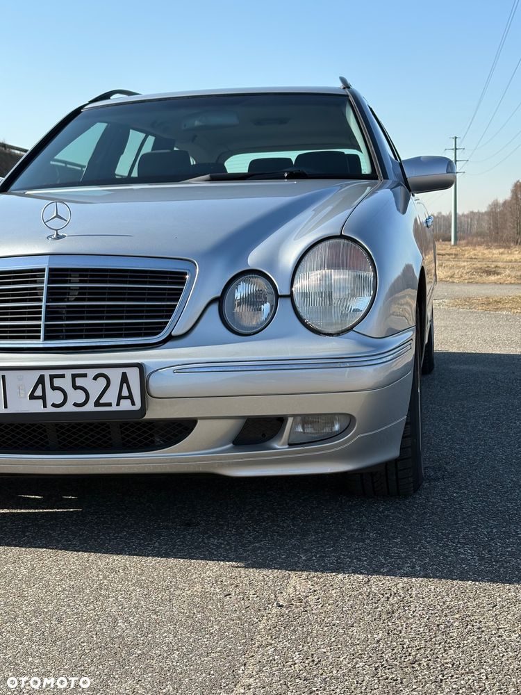 Mercedes-Benz Klasa E - 7