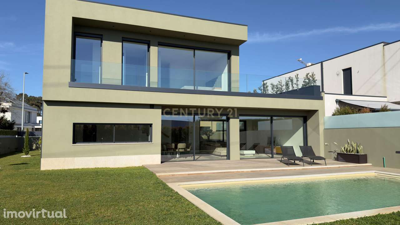 Moradia Contemporânea de Luxo em Azurara | Elegância, Privacidade e Di - Grande imagem: 5/60