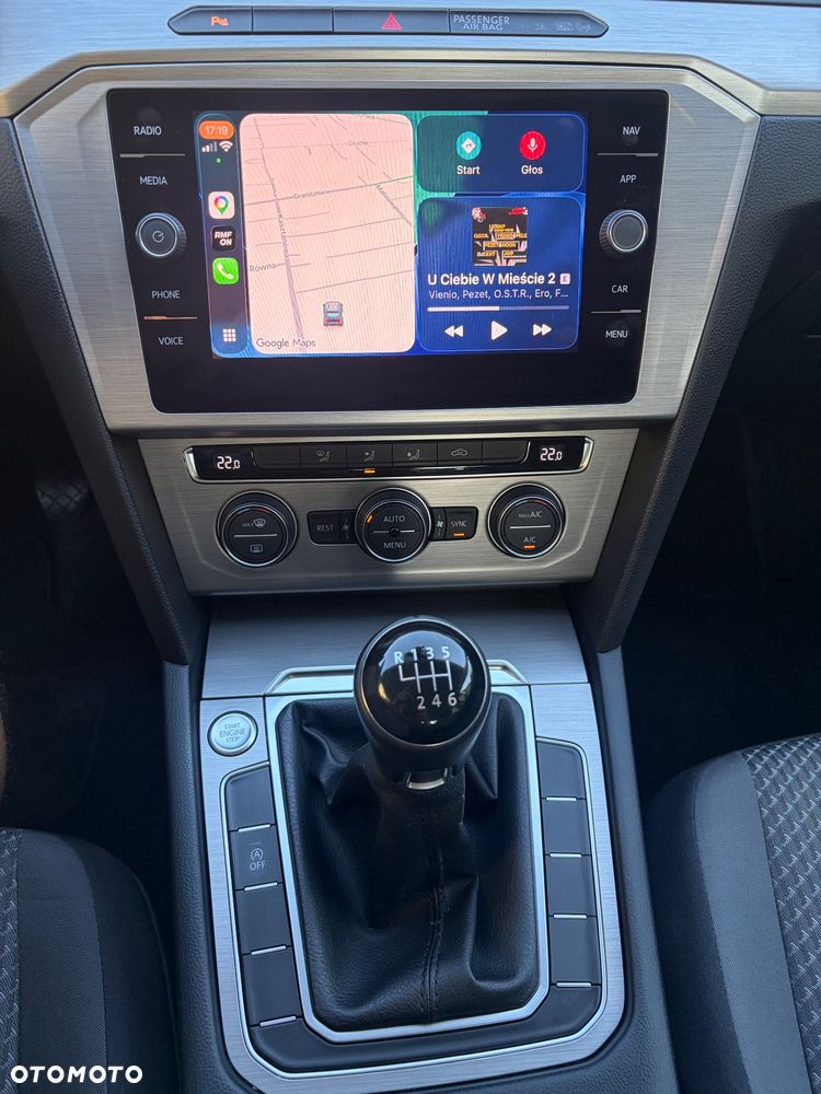 Volkswagen Passat 1.4 TSI (BlueMotion Technology) Trendline - 23