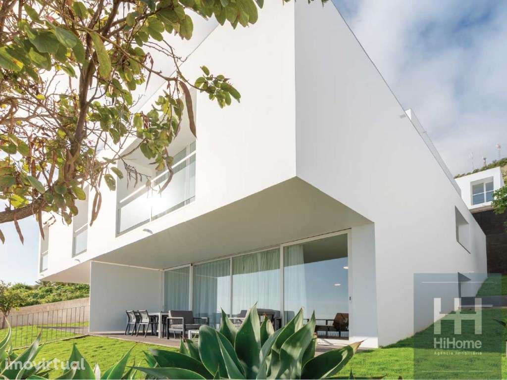 Moradia V3 geminada com piscina na zona da Casa Branca - Grande imagem: 2/34