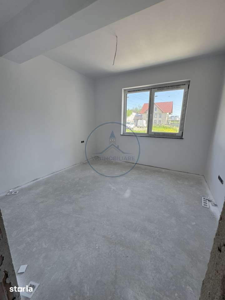 Apartament 2 camere / etaj 1 / loc de parcare si boxa / zona CETATII — fotografia 3